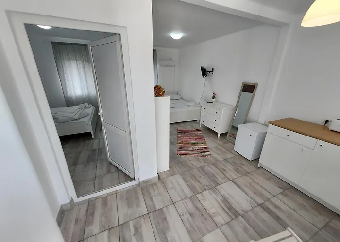 Aparthotel Casa Dada 3*