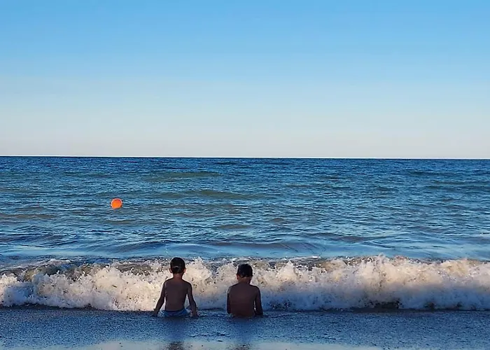 Casa Dada Aparthotel 3*